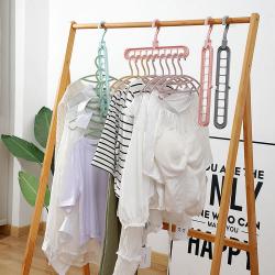 Clothes hanger organizer Multi-port Support baby coat hanger Drying Racks Plastic Scarf cabide Storage Rack hangers with curve plastic hanger  for dormitory, students' hostel,Dormitories,Residence Hall, Hotel, Motel