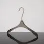 Transparent black clothing store crystal acrylic hanger women's dress bridal shop seamless clothes hanging plexiglass rack wholesale Transparent black clothing store crystal acrylic hanger women's dress bridal shop seamless clothes hanging plexiglass rack wholesale