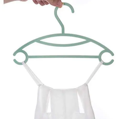 10pcs Random Color Baby Plastic Hangers for Clothes Hanging Household Baby Child Slip-Resistant Seamless Clothes Hanger