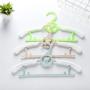 Extendable Baby Clothes Hanger Durable Non-slip Plastic Hanger Home Supplies