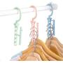 10PC Random Color Creative Multilayer Windproof Hanger Fixed Holder Buckle Household Anti-Slip Clothes Hanger Plastic 5 Circle Hanger Decoration