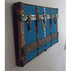 Wall Hanger Trunk Face Replica