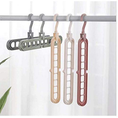 10pcs Random Color 9-Hole Super Saving Space Rotating Multifunction Magic Hanger Plastic Towel Display Hanger Closet Racks Hangers for Clothes