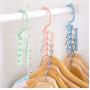 10pcs Random Color Magic Hanger 5 Circle Multilayer Windproof Clothes Hanger Organizer Fixed Holder Storage Racks Buckle Hanger Rack Anti-Slip