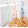 10pcs Random Color Plastic 5 Circle Multilayer Windproof Clothes Hanger, Organizer Fixed Holder Storage Racks Buckle Hanger Anti-Slip Home