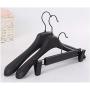 Black Thick Wide Shoulder Plastic Clothes Hanger for Coats Jacket and Fur (10 Pieces/Lot)