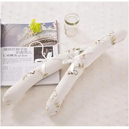 5pcs Random Color Embroidery Hanger Shopping Mall Display Hangers Wedding Non-Slip Hanger Clothes Store Hanger 5pcs Random Color Embroidery Hanger Shopping Mall Display Hangers Wedding Non-Slip Hanger Clothes Store Hanger