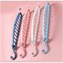 10pcs Random Color Durable Multifunctional Circle Scarf Clothes Hanger Drying Rack Keep Clothes Neat and Wrinkle-Free Plastic Closet Organizer