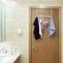 Lefree Over The Door Hook Over Door Hanger for Coats Towels Robes, Bags Zinc Alloy Stainless Door Holder with 6 Hooks Silver White.