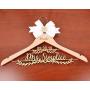 Personalized bridal hanger, Bridal Shower Gift, Wedding Hanger With Date and Name