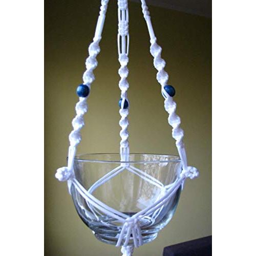 Small macrame plant hanger