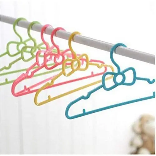 20pcs Set Childrens Bow Hanger Home Baby Clothes Hanger Color Random 20pcs Set Childrens Bow Hanger Home Baby Clothes Hanger Color Random