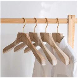 DNJKSA 4 pcs/lot Natural Camphor Wood Coat Hangers Anti-Skid Wide Shoulder Seamless Adult Suit Hanger Non-Slip Clothes Hanging No Trace