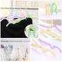 UYMIQ 5Pcs Clothes Hangers Portable Folding Plastic + 3M Clothesline Portable Windproof for Outdoor Travel Hiking Camping Hotel