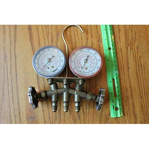 J/B Test And Charging Manifold with Hanger R-502 R-22 R-12 0-350psi 0-500psi J/B Test And Charging Manifold with Hanger R-502 R-22 R-12 0-350psi 0-500psi