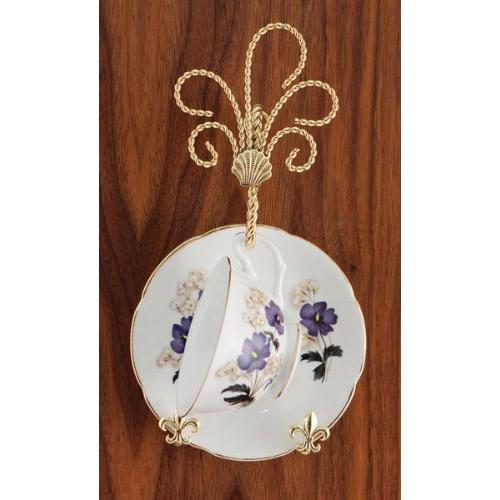 Twisted Wire Tea Cup and Saucer Wall Hanger