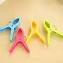 Sujing 8pcs Beach Towel Clips Boca Clips Plastic Clothespins Clothes Pegs Pins Clothes Hanger Clamp