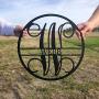 Wedding Photo Frame - Personalized Circle Vine Family Name & Initial Metal Sign - Metal Monogram Sign - Housewarming Gift - Wedding Gift - Door Hanger