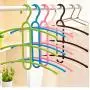 5pcs Random Color Multifunctional Creative Fishbone Anti-Skid Multi Layers Clothes Hanger Decoration