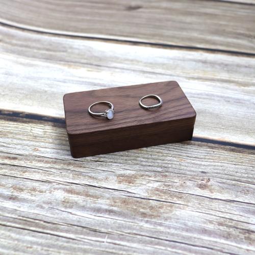 High-grade American black walnut solid wood jewelry boxes Chinese style wooden couple ring boxes square ring boxes medal box