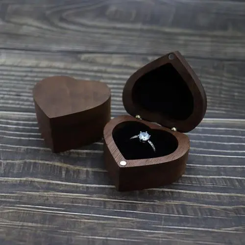 Wedding love ring boxes walnut pair ring storage packaging gift boxes heart-shaped wooden boxes ear stud earrings jewelry boxes female Wedding love ring boxes walnut pair ring storage packaging gift boxes heart-shaped wooden boxes ear stud earrings jewelry boxes female