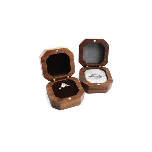 High-grade American black walnut solid wood jewelry boxes Chinese style portable wooden ring boxes square ring boxes can be LOGO