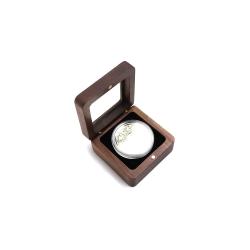 Solid wood boxes badge boxes commemorative coin gift boxes carton wooden medal silver coin badge collection boxes black walnut