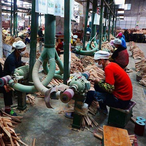 Dedicate Grinding Wooden Hanger Dedicate Grinding Wooden Hanger